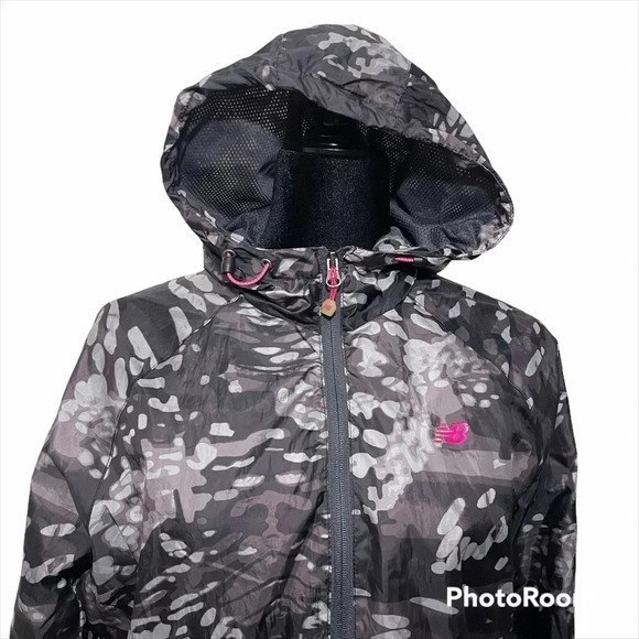 New Balance Windbreaker Jacket zip up hooded Large - Picture 11 of 12